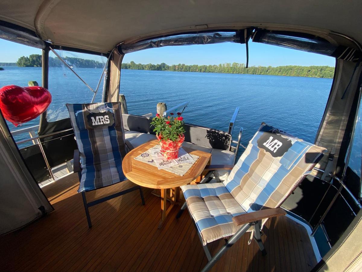 Luxusurlaub Auf Der Amavida Yacht / Scharmuetzelsee Bad Saarow Exterior photo